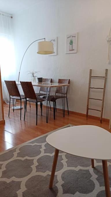 Pleno centro de Santander, 3 habitaciones dobles, para 6 personas! A unos pasos de una de las bahías más bellas del mundo! Esterno foto